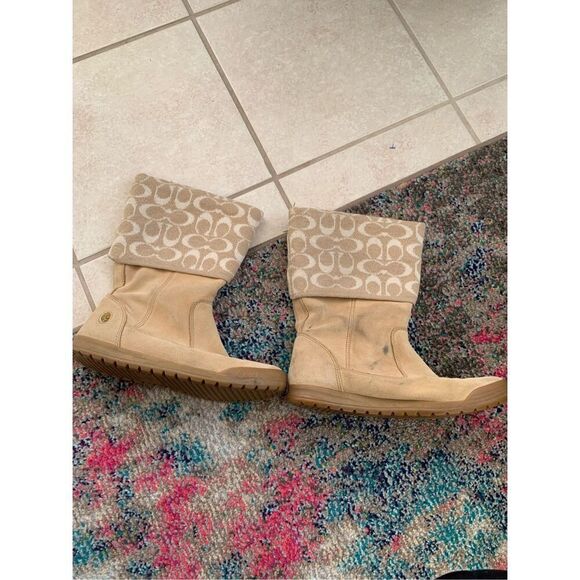 COPY - Coach Women’s Tatum Boots Tan Suede Leather Wool - Picture 13 of 13